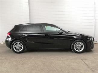 2020 Mercedes-Benz A 180 - Thumbnail