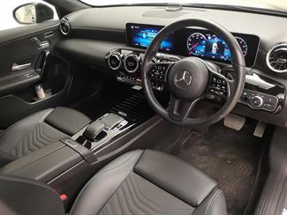 2020 Mercedes-Benz A 180 - Thumbnail