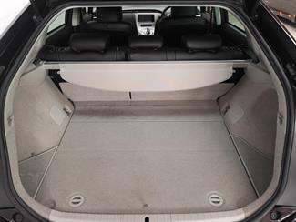 2015 Toyota Prius - Thumbnail