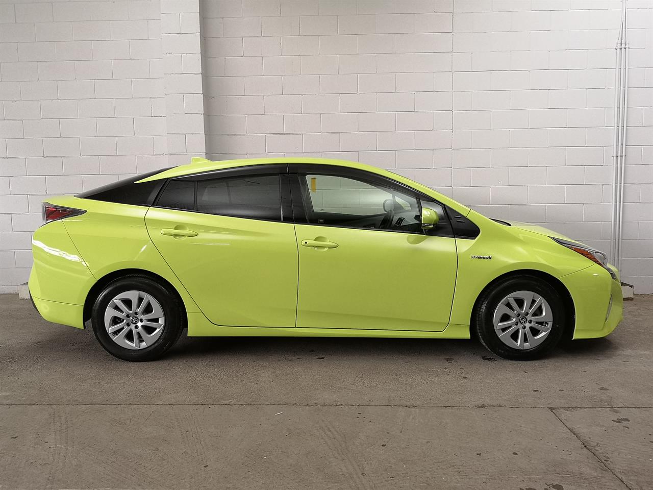2016 Toyota Prius