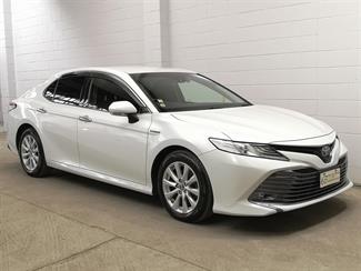 2018 Toyota Camry - Thumbnail