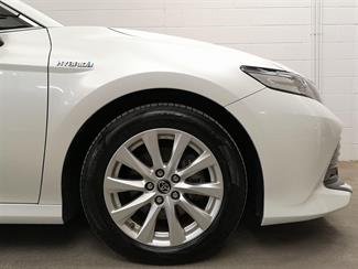 2018 Toyota Camry - Thumbnail