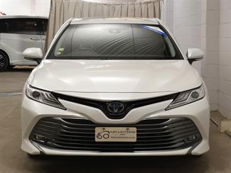 2018 Toyota Camry - Thumbnail