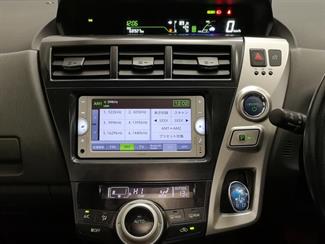 2012 Toyota Prius - Thumbnail