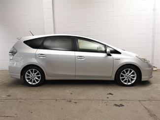 2012 Toyota Prius - Thumbnail