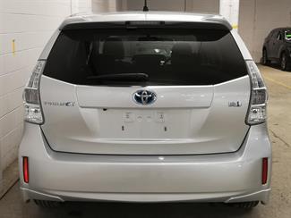 2012 Toyota Prius - Thumbnail
