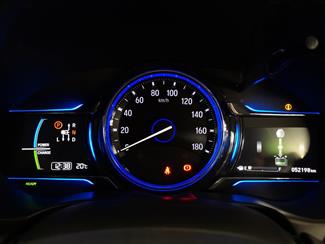 2016 Honda Grace - Thumbnail