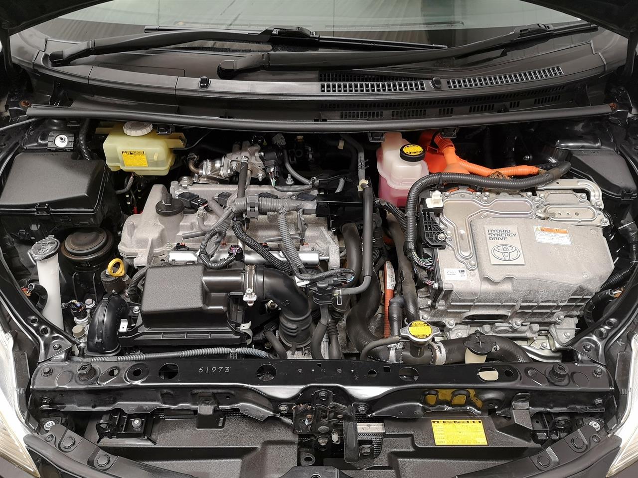2013 Toyota Aqua