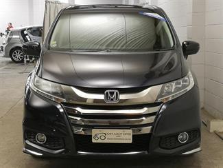 2015 Honda Odyssey - Thumbnail