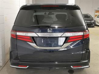 2015 Honda Odyssey - Thumbnail
