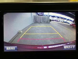 2017 Toyota C-HR - Thumbnail