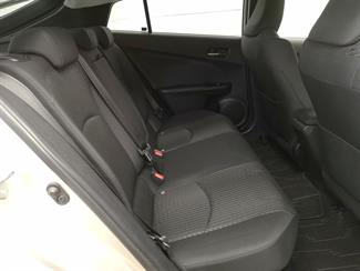 2016 Toyota Prius - Thumbnail