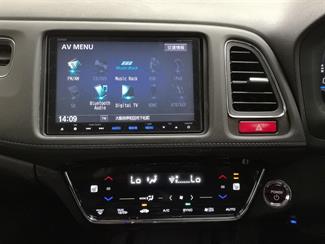2015 Honda Vezel - Thumbnail
