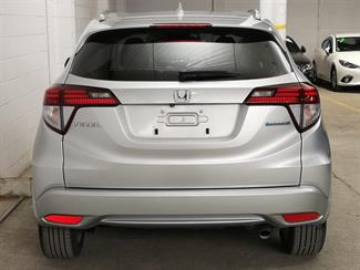 2015 Honda Vezel - Thumbnail