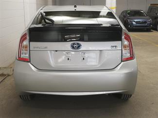 2015 Toyota Prius - Thumbnail