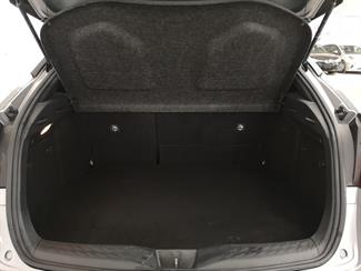 2017 Toyota C-HR - Thumbnail