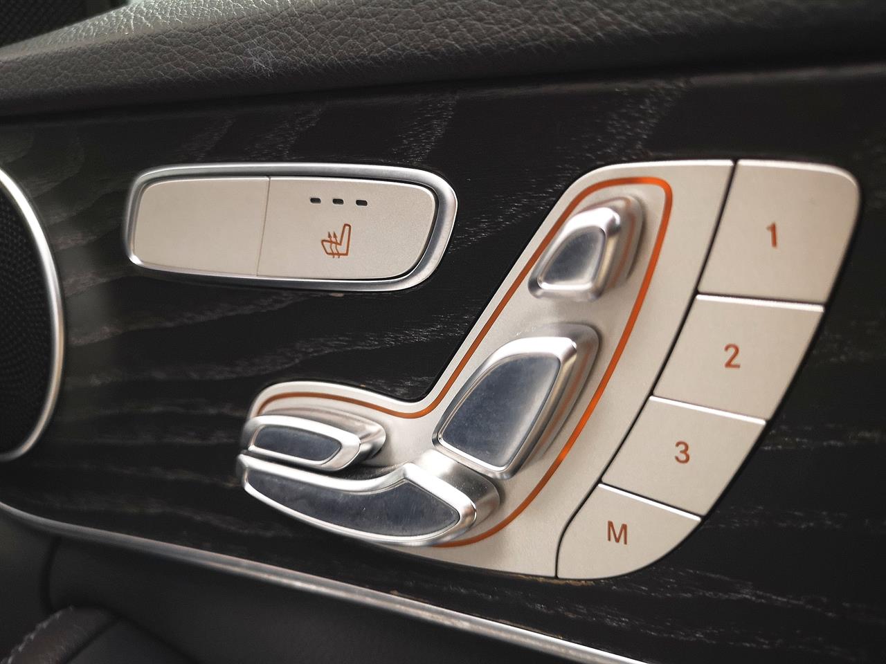 2017 Mercedes-Benz C 220