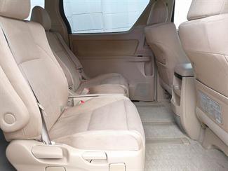 2014 Toyota Alphard - Thumbnail