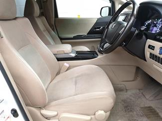 2014 Toyota Alphard - Thumbnail