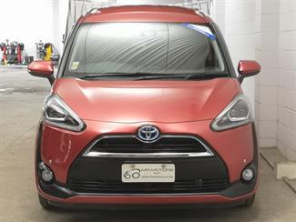 2018 Toyota Sienta - Thumbnail