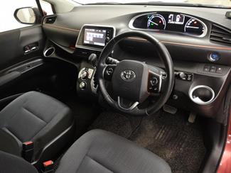 2018 Toyota Sienta - Thumbnail