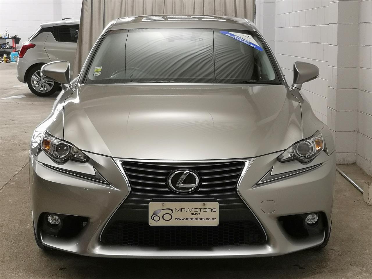 2016 Lexus IS 200T