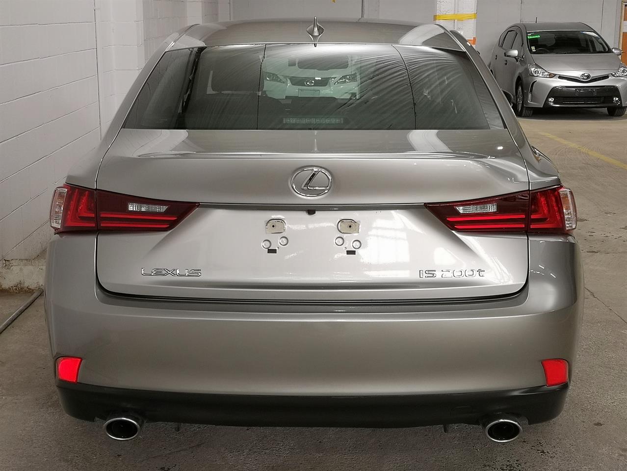 2016 Lexus IS 200T