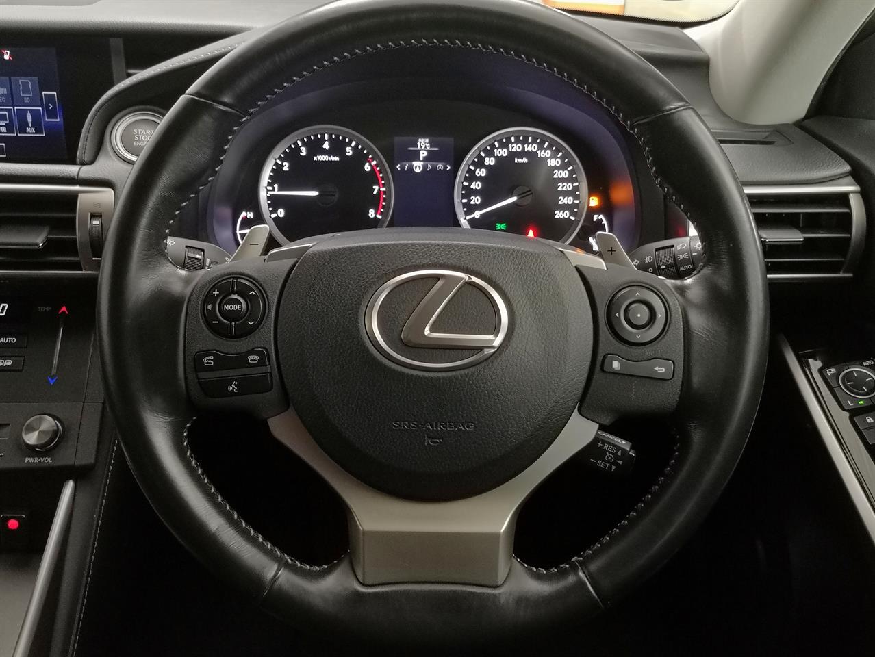 2016 Lexus IS 200T