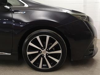 2015 Toyota Sai - Thumbnail