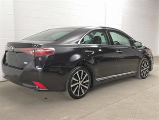 2015 Toyota Sai - Thumbnail