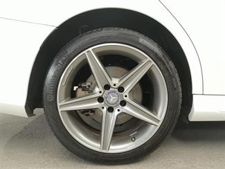 2015 Mercedes-Benz C 200 - Thumbnail