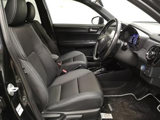 2017 Toyota Corolla - Thumbnail