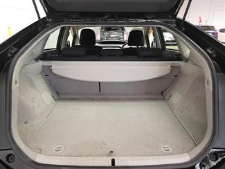 2015 Toyota Prius - Thumbnail
