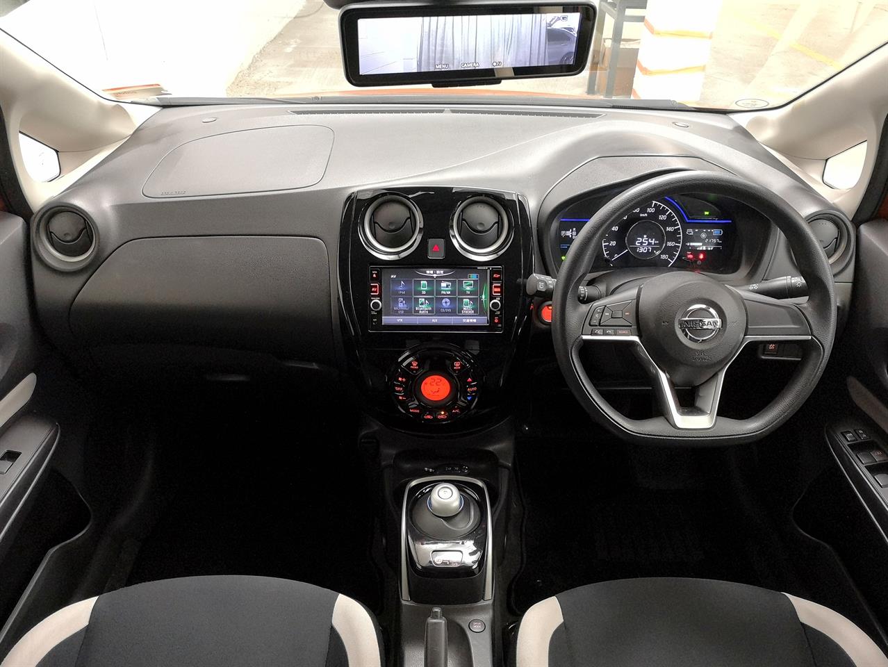 2017 Nissan Note