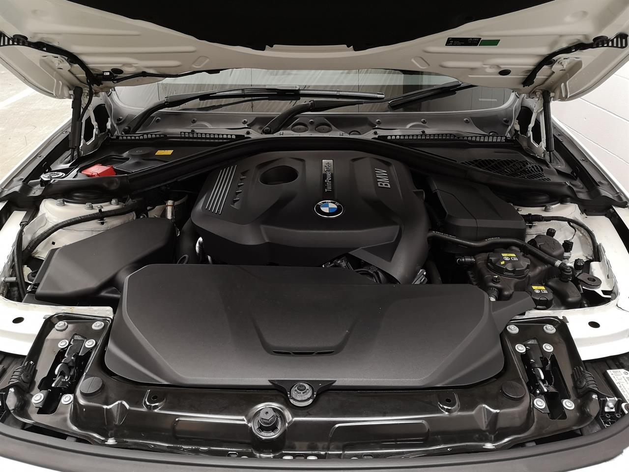 2016 BMW 320i 