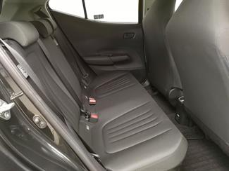 2022 Toyota Aqua - Thumbnail