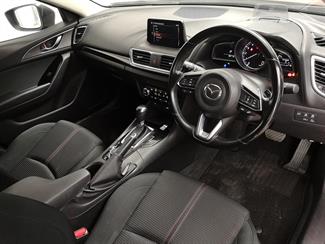 2018 Mazda Axela - Thumbnail