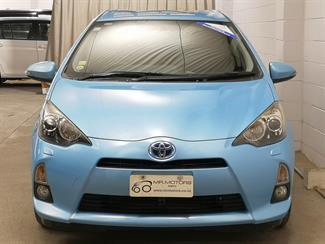 2013 Toyota Aqua - Thumbnail