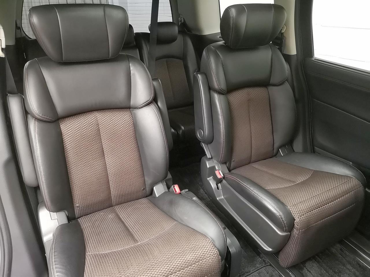 2012 Nissan Elgrand