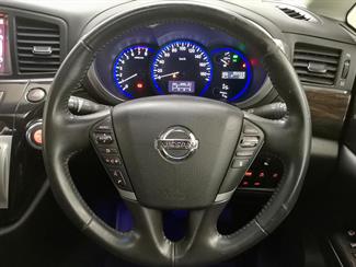 2012 Nissan Elgrand - Thumbnail