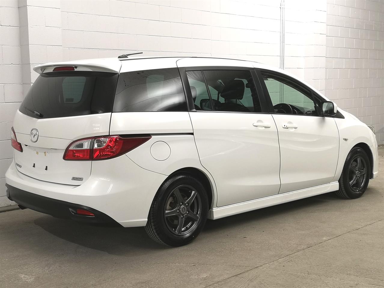 2013 Mazda Premacy