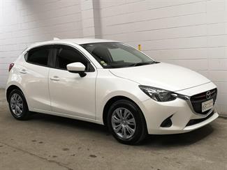 2017 Mazda Demio - Thumbnail