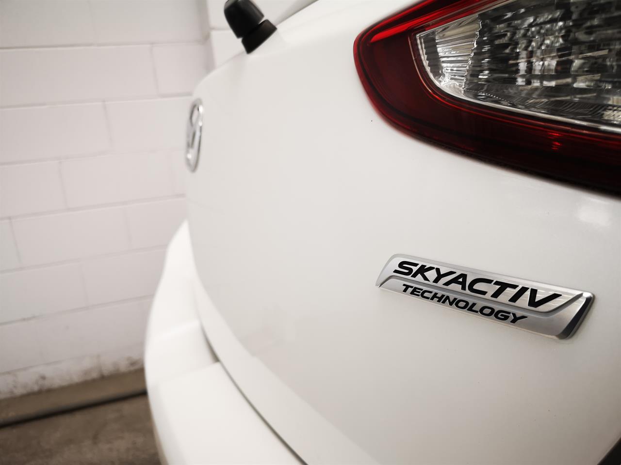 2017 Mazda Demio