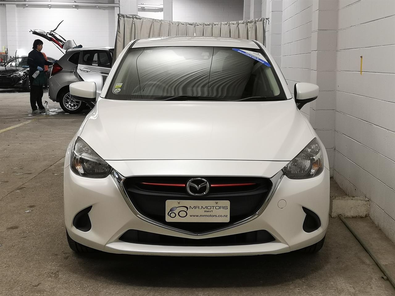 2017 Mazda Demio