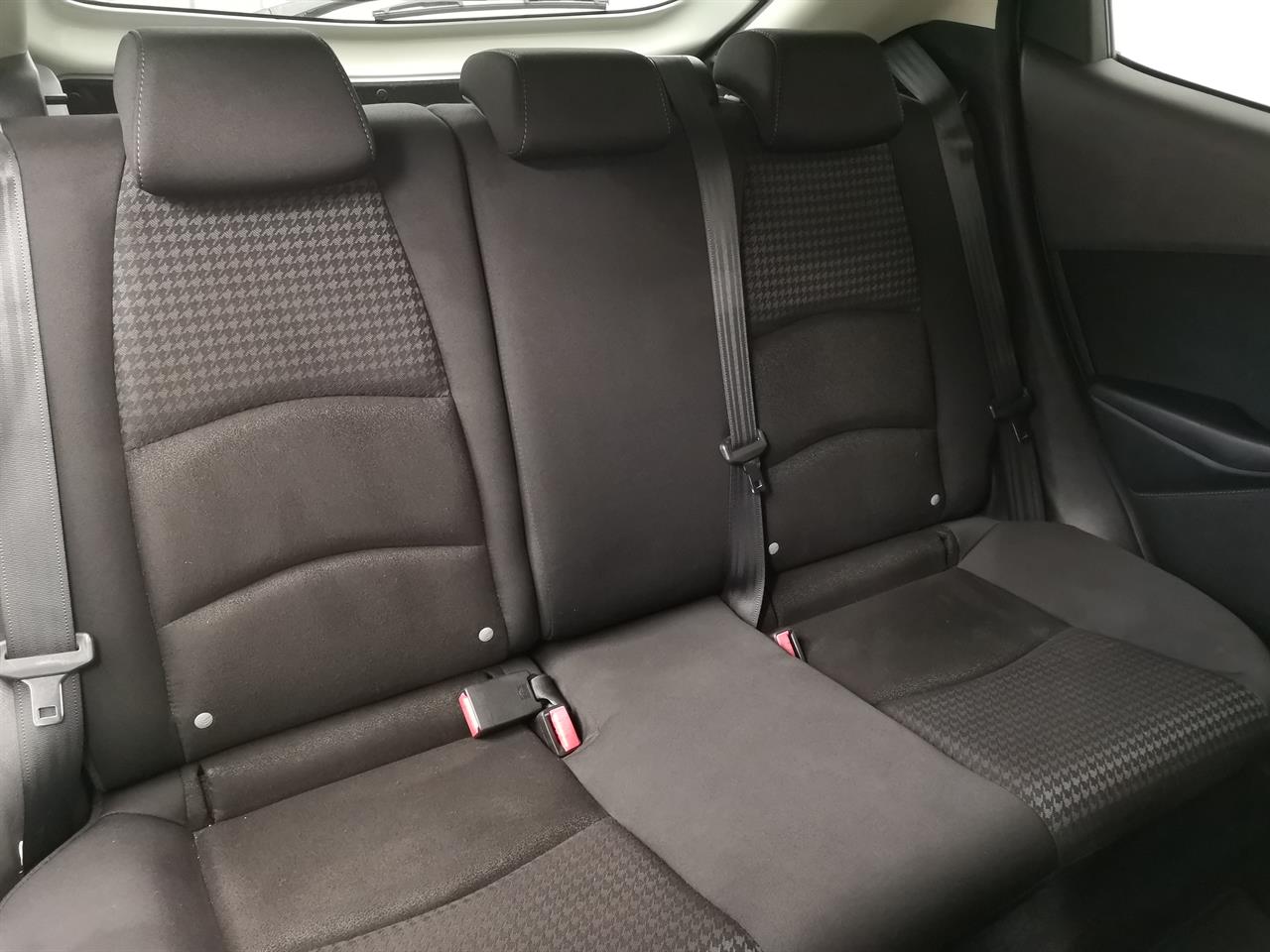 2017 Mazda Demio