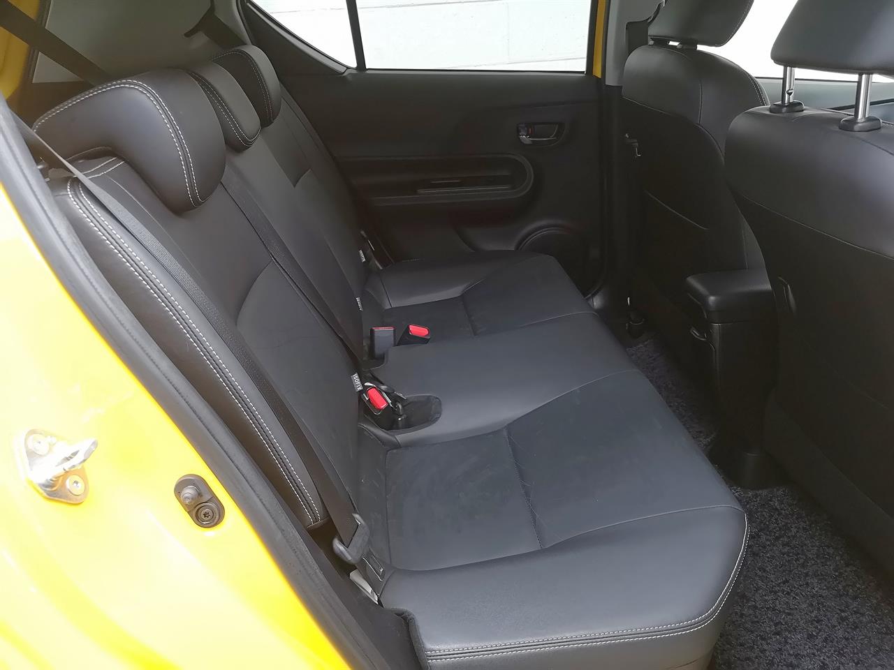 2016 Toyota Aqua