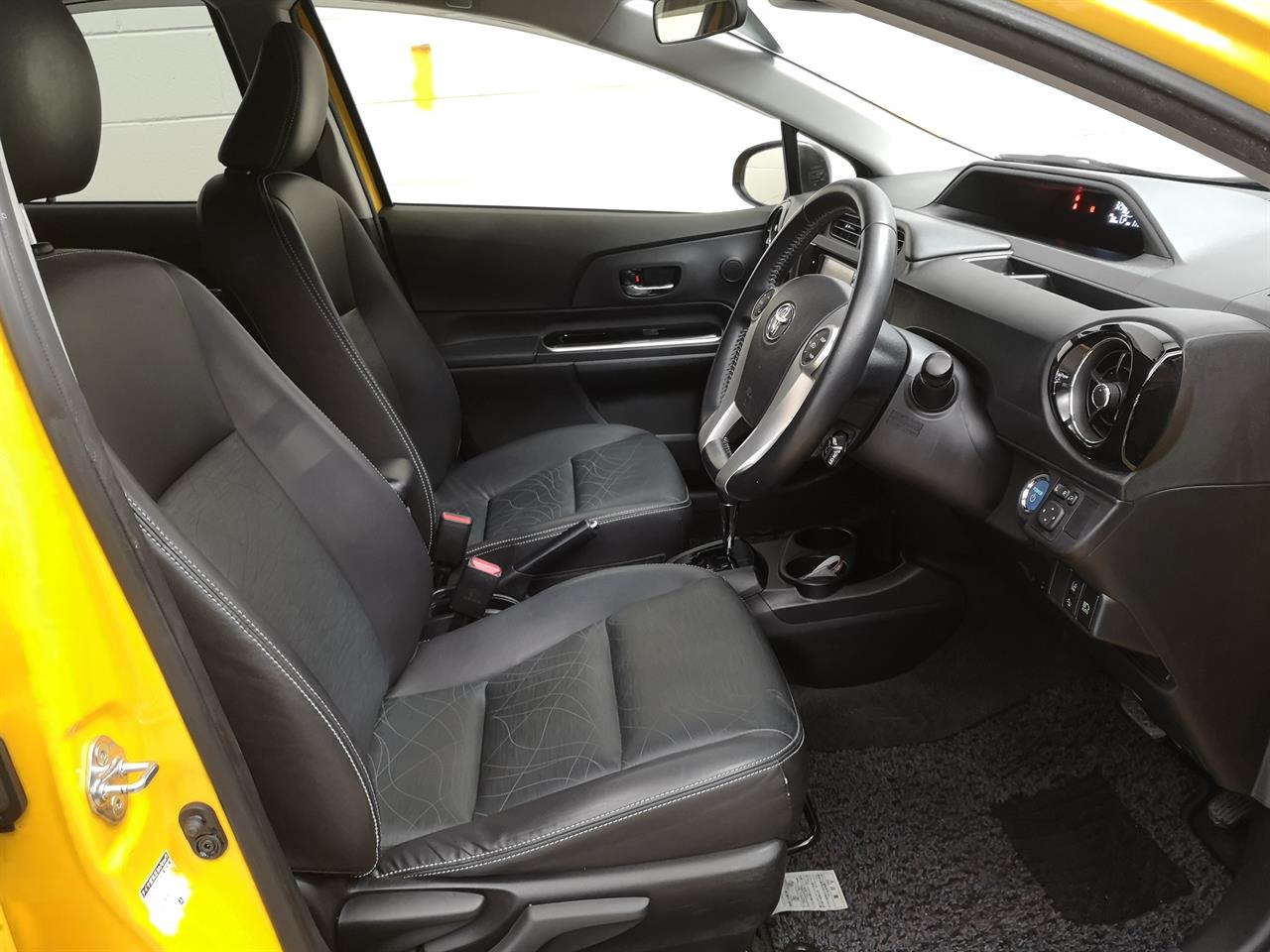 2016 Toyota Aqua