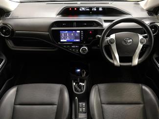 2016 Toyota Aqua - Thumbnail