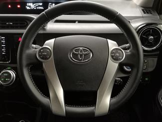 2016 Toyota Aqua - Thumbnail