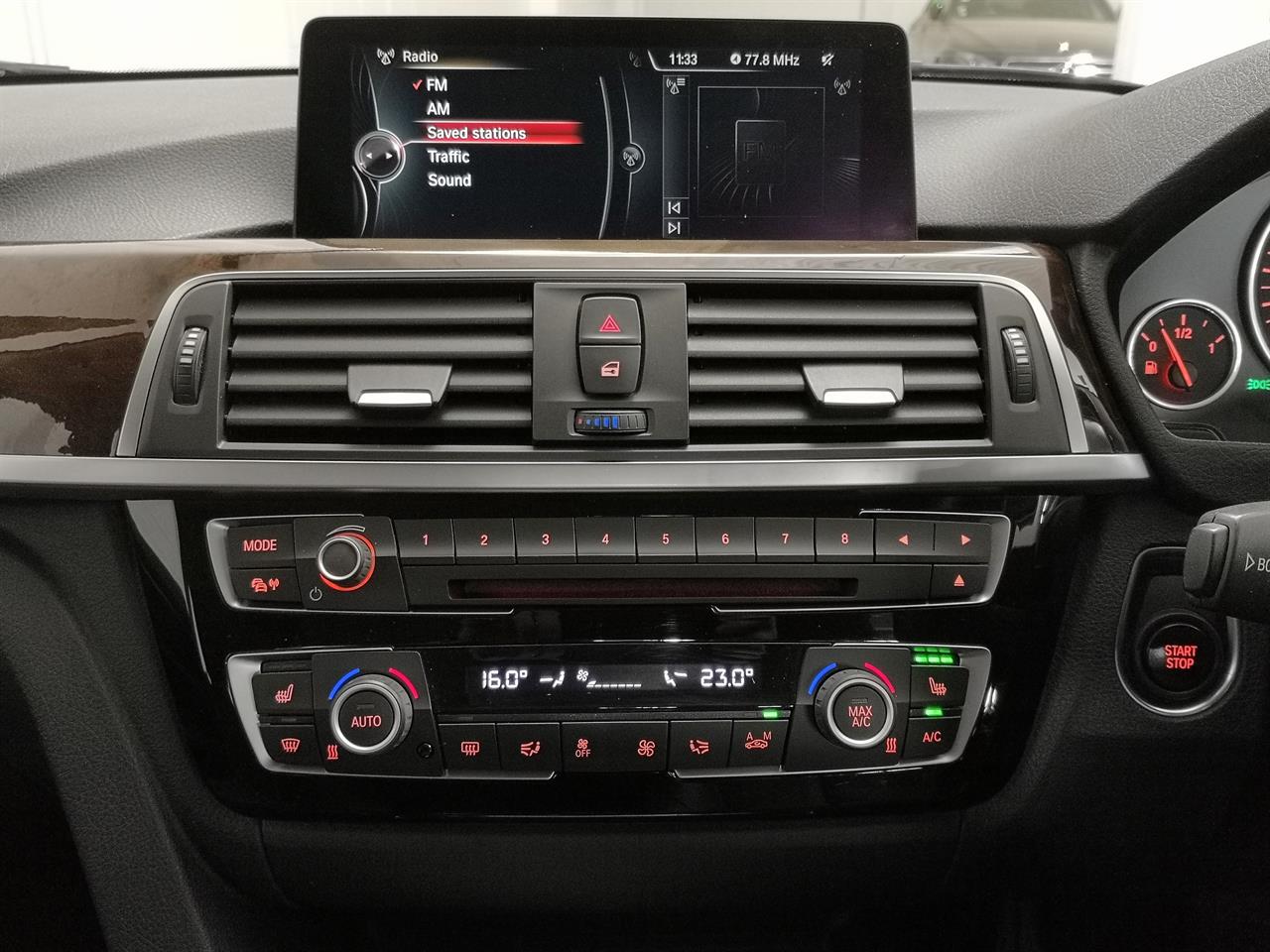 2016 BMW 330e